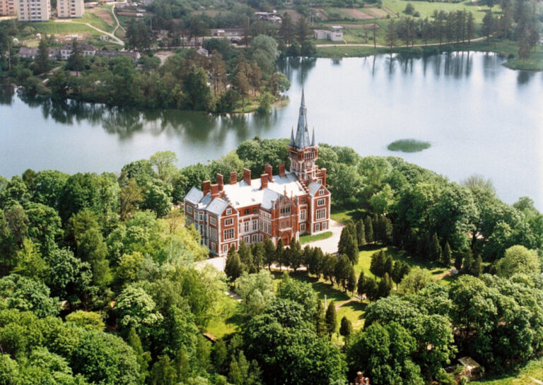 673 491,18 евро финансирования ЕС помогают «Mind University» двигаться вперёд